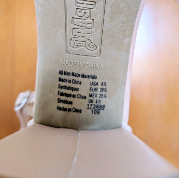 Chunky block heels - Picture 2 of 5